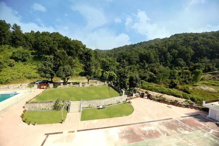 Clement Town Nauka Hills Resort מראה חיצוני תמונה