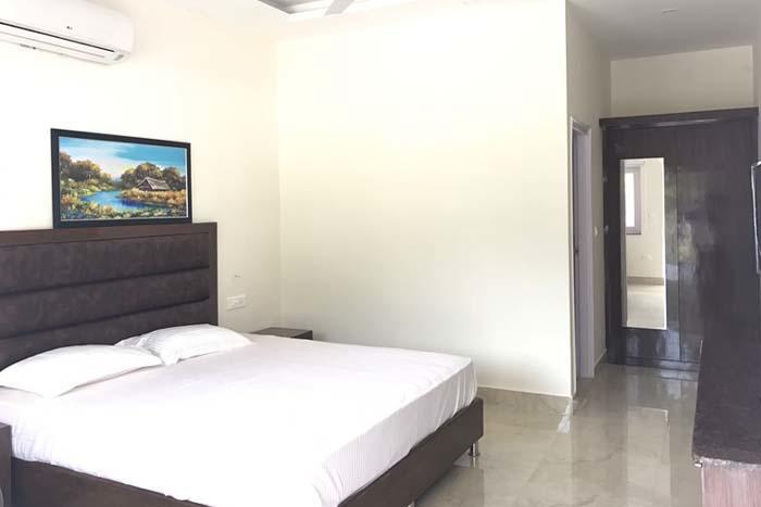 Clement Town Nauka Hills Resort מראה חיצוני תמונה